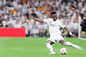 图片报：布兰特还未考虑自己的未来，他打算在今夏再做决定.